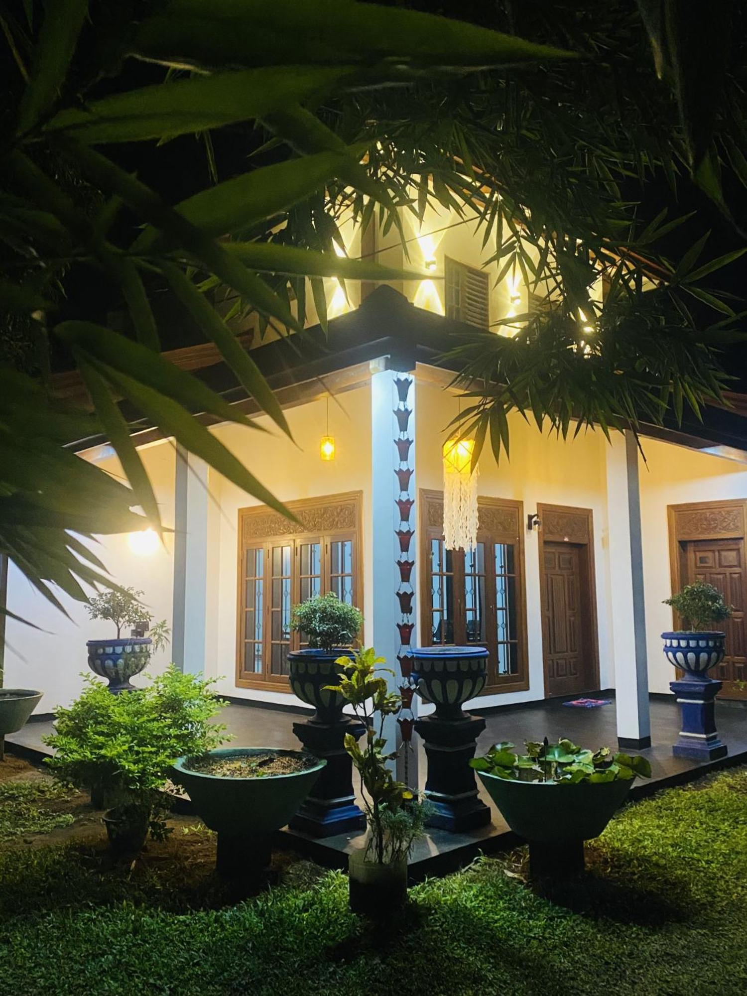 Udara Guest - Yala Safari Villa Bagian luar foto